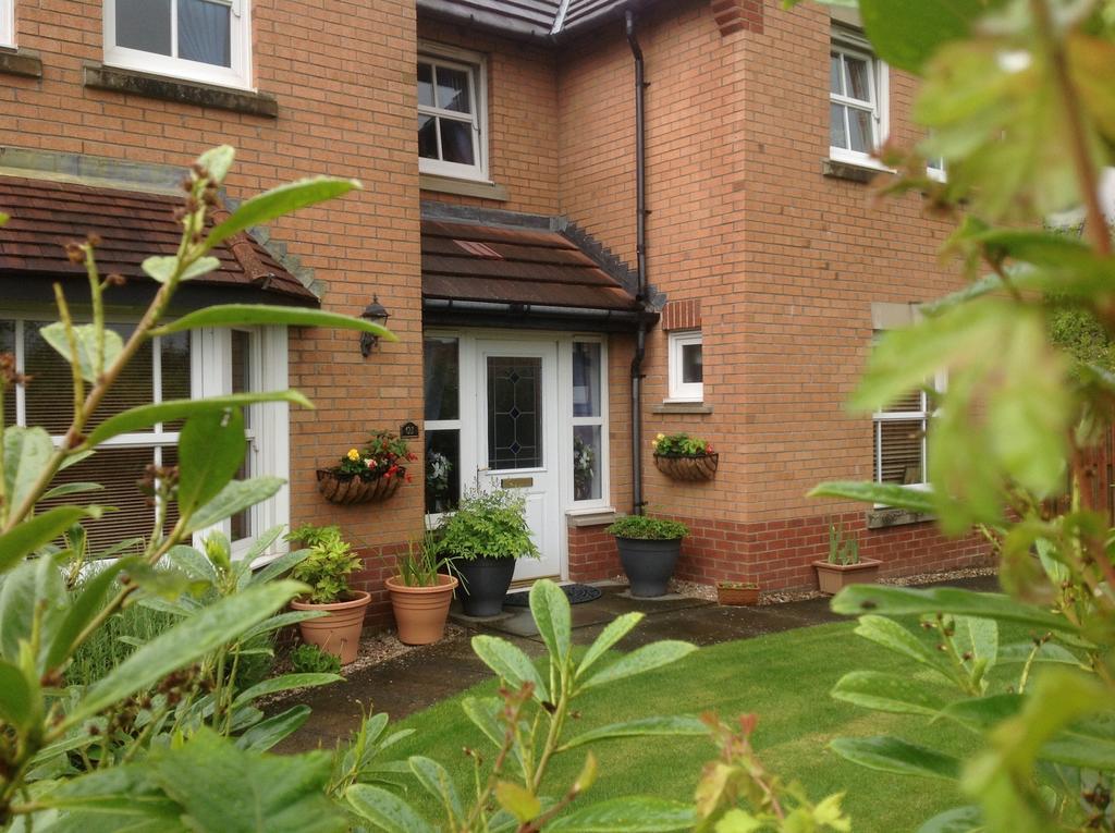 Home From Home Bed And Breakfast Livingston Exterior photo